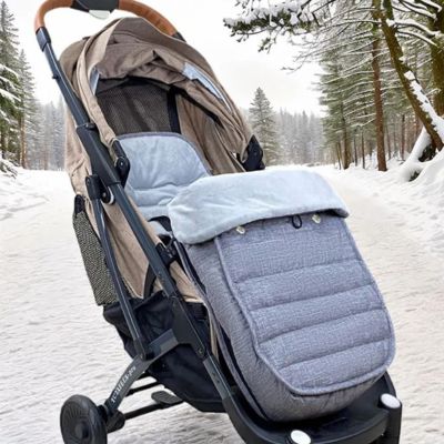 Chancelière-pour-cosy-polyvalente-grise-en-hiver