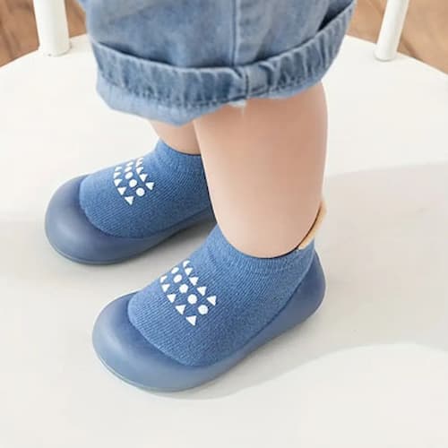 Poupon marche avec chaussure bebe souple liberté bleue