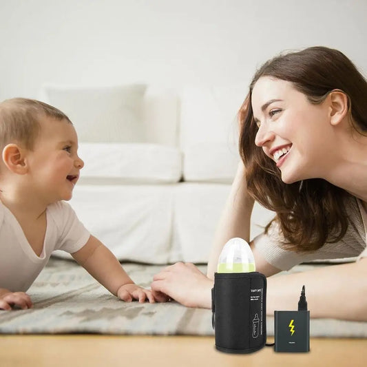 Chauffe-biberon-USB-express-mère-joue-avec-enfant
