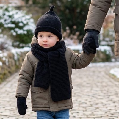 Enfant marche avec bonnet bebe hiver tricot noir