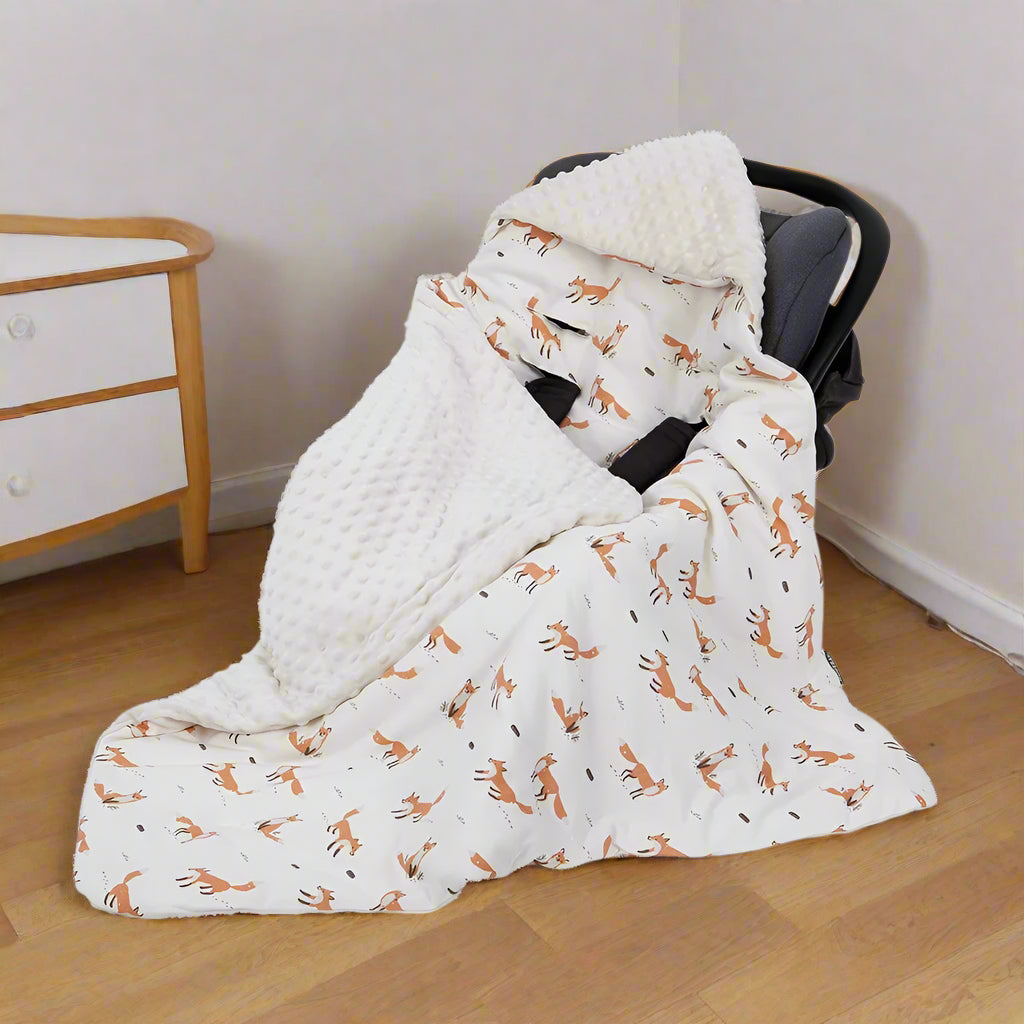 Nid-d'ange-délicat-renard-dans-chambre-bébé