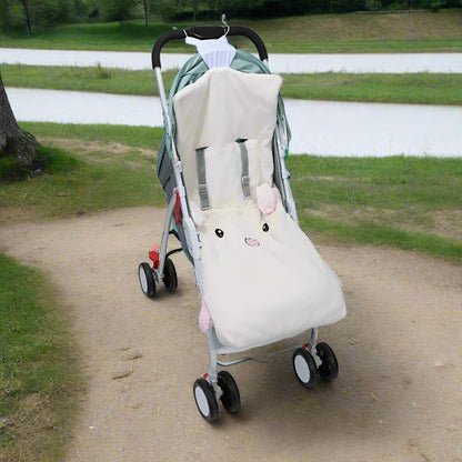 Poussette-chancelière-saisonnière-printemps-automne-dans-boisé