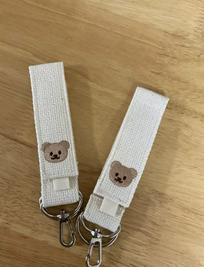 Sac-à-langer-matelassé-attache-blanc