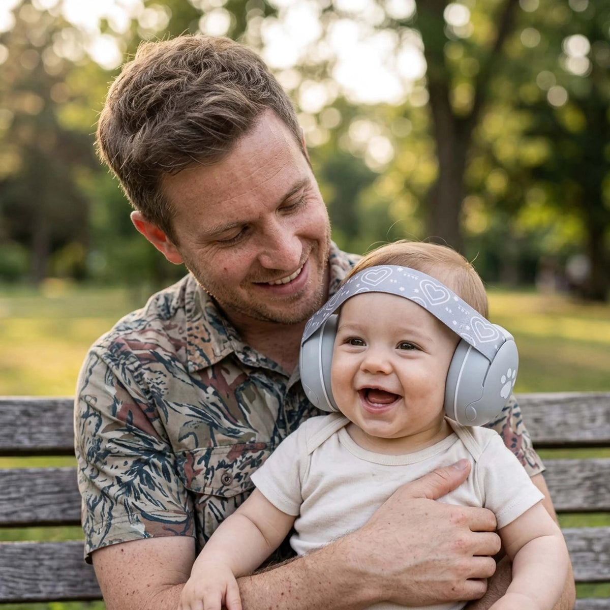 casque pour bébé anti-bruit coeur joyeux gris