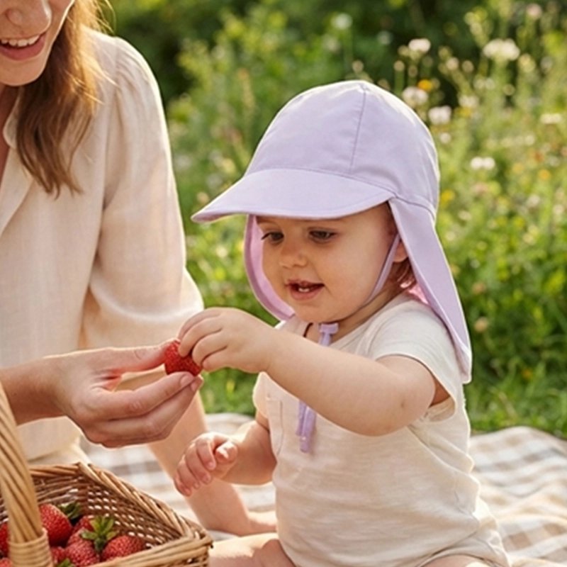 Chapeau bebe anti-UV coloris viva lavande