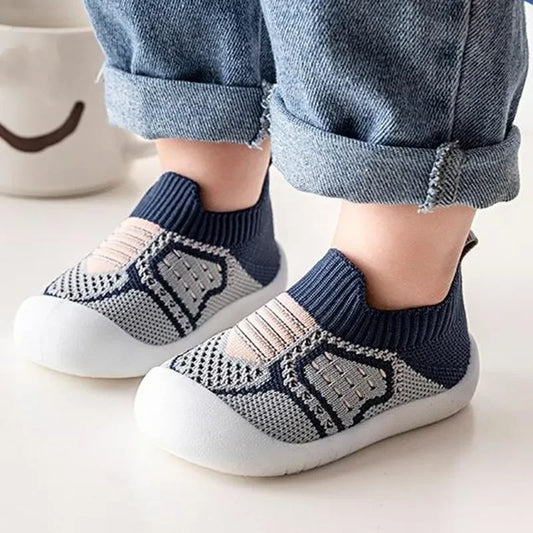 chaussure premier pas bebe respirante bleue