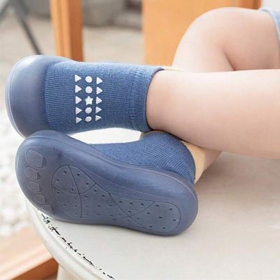 Chevilles montantes de chaussure bebe souple liberté bleue