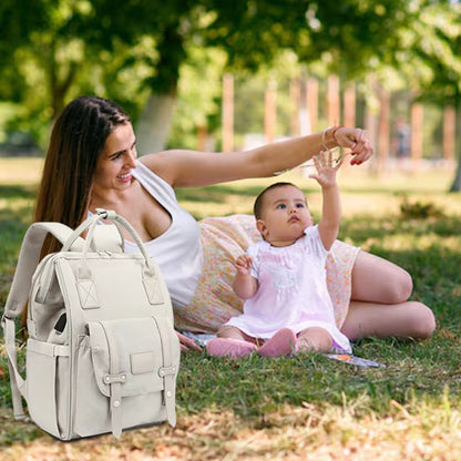 sac-à-dos-à-langer-polyvalent-élégant-mère-bébé-au-parc